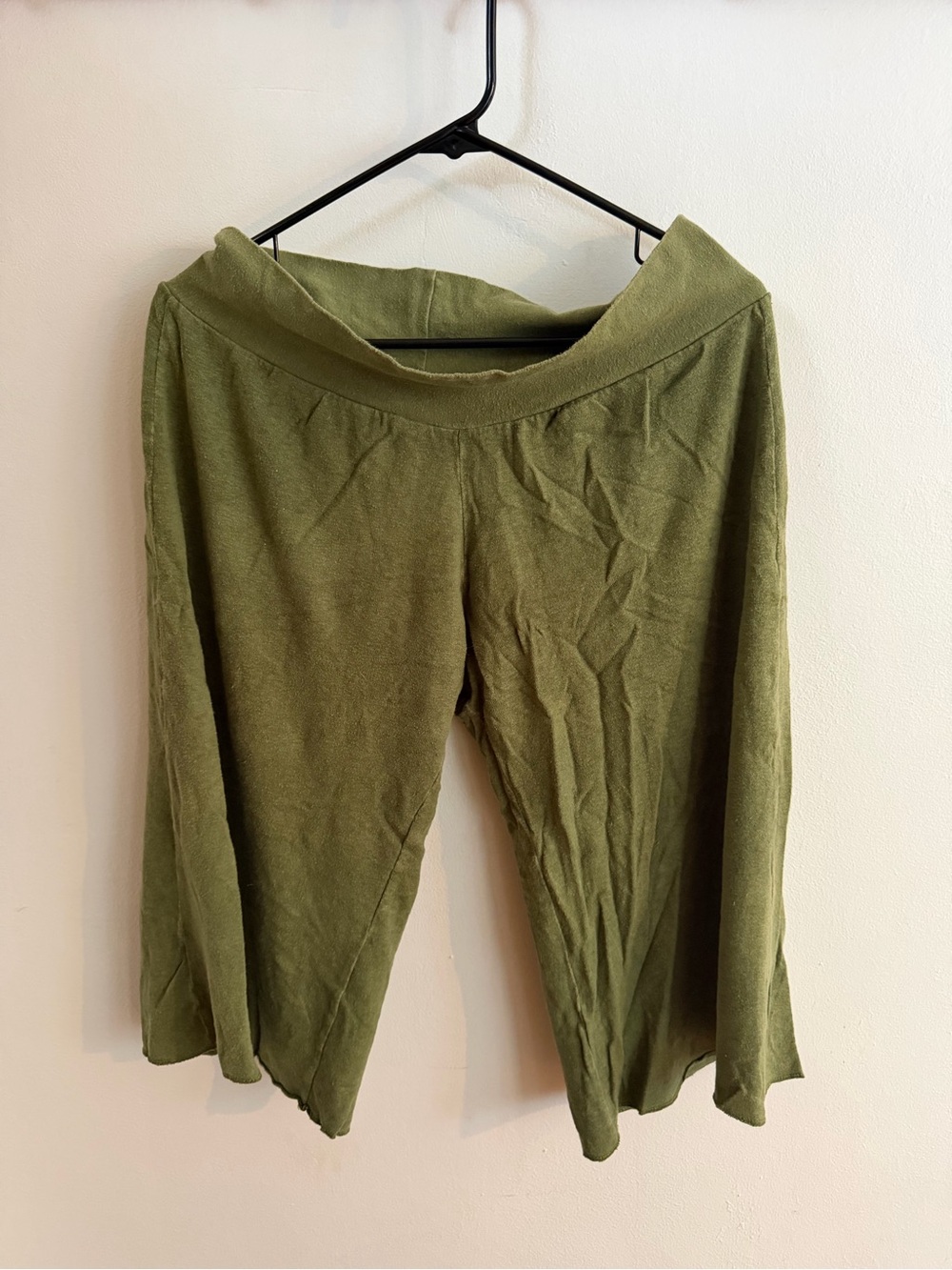 Women’s Boho Olive Green Wide Leg Knit Pants